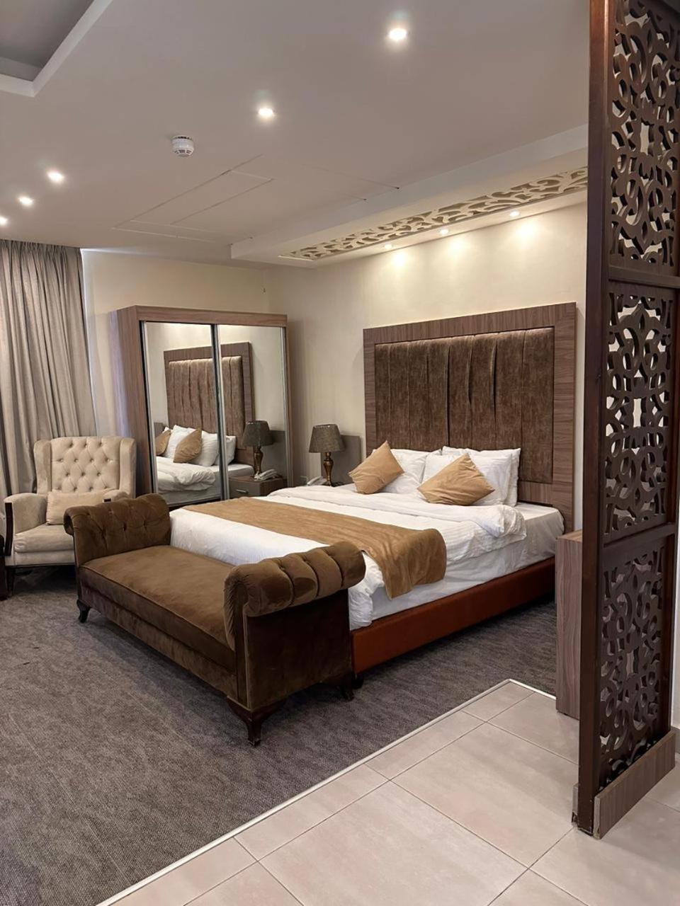 Alqimah Hotel 3*